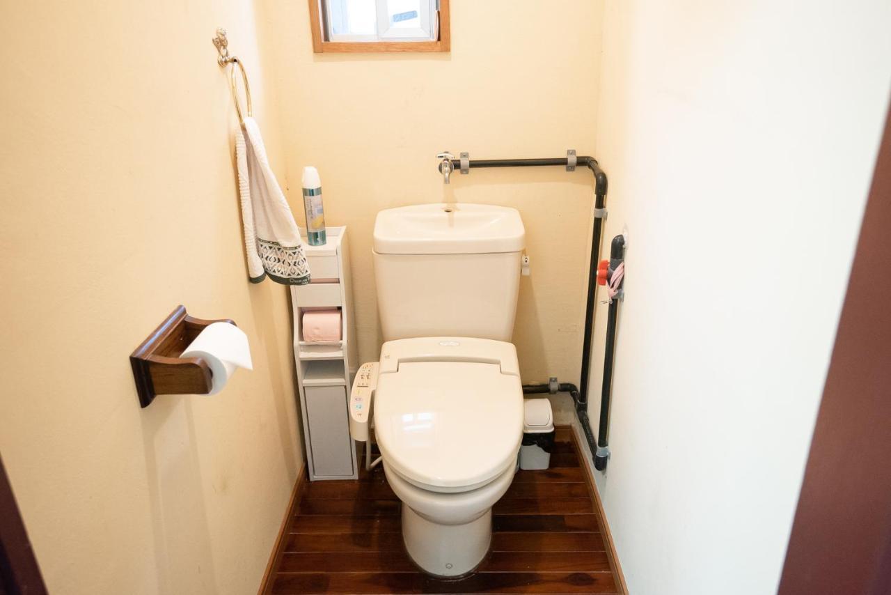 Appartement コテージなかどまり à Onna Extérieur photo