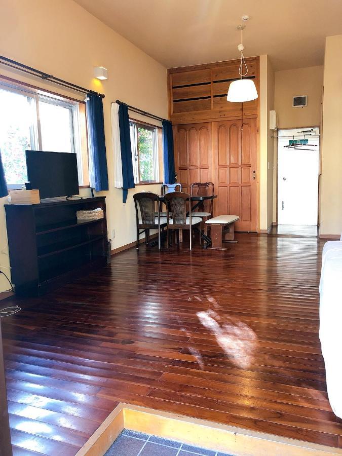 Appartement コテージなかどまり à Onna Extérieur photo